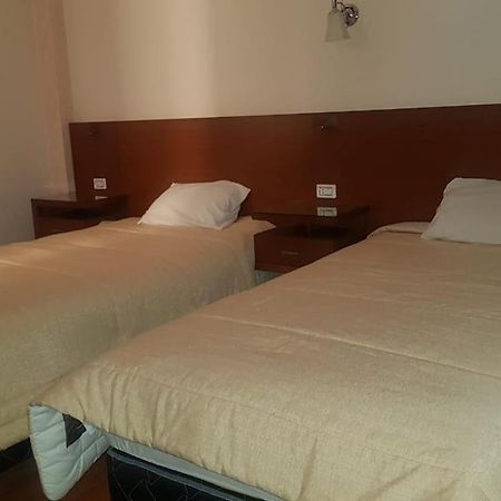 أويوني Asian House المظهر الخارجي الصورة